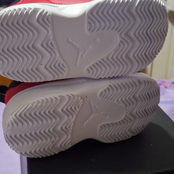 Jordan's - Picture 5 of 6